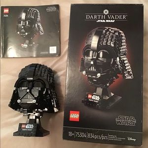 Darth Vader Lego helmet set
